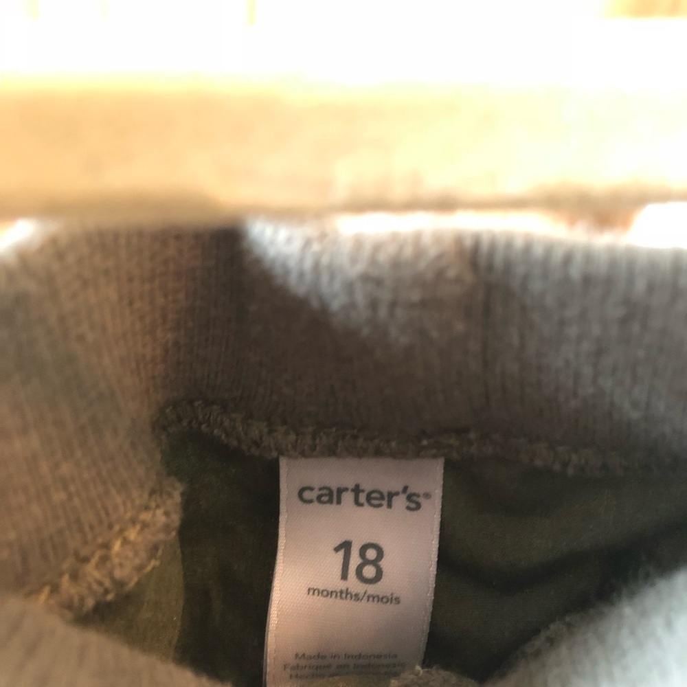 Cargo pants - Picture 2 of 2